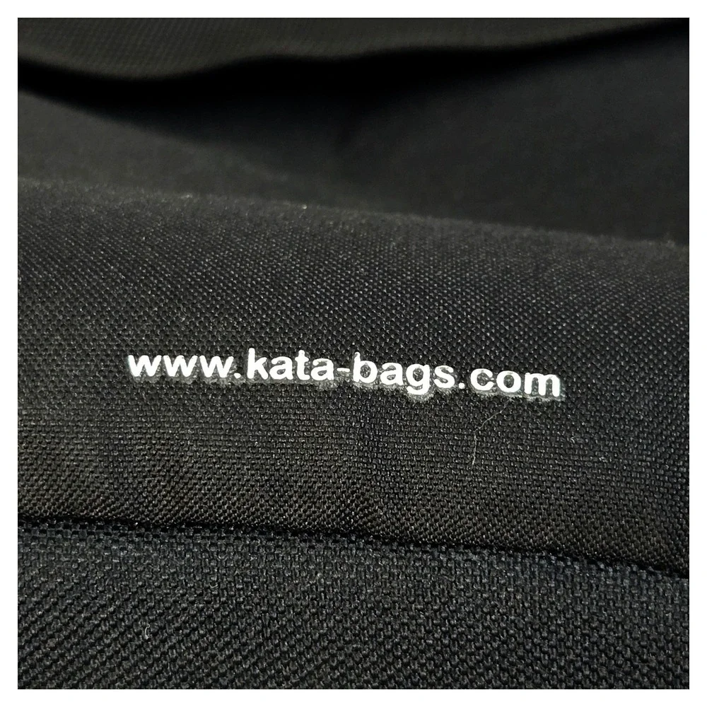 Kata DB-453 Black Digital‎ Messenger Shoulder Camera Bag Padded Tech Case EUC